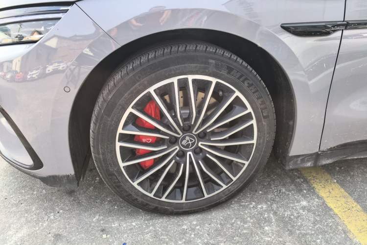 Used BYD Han 2025 EV Intelligent Driving Edition 701KM LiDAR Flagship Model