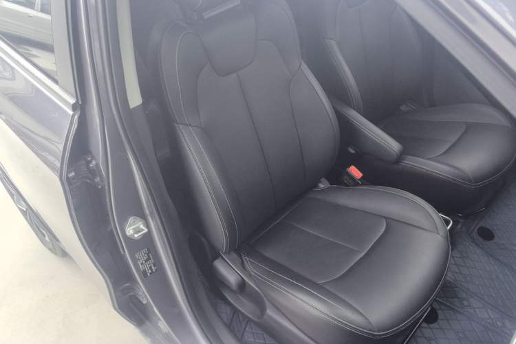 Used NETA V 2022 Long-Range Industry Custom Edition