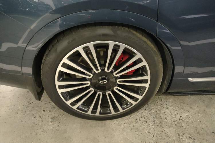 Used Hima AITO M9 2024 Range-Extended Ultra Version 52 kWh 6-Seater Model
