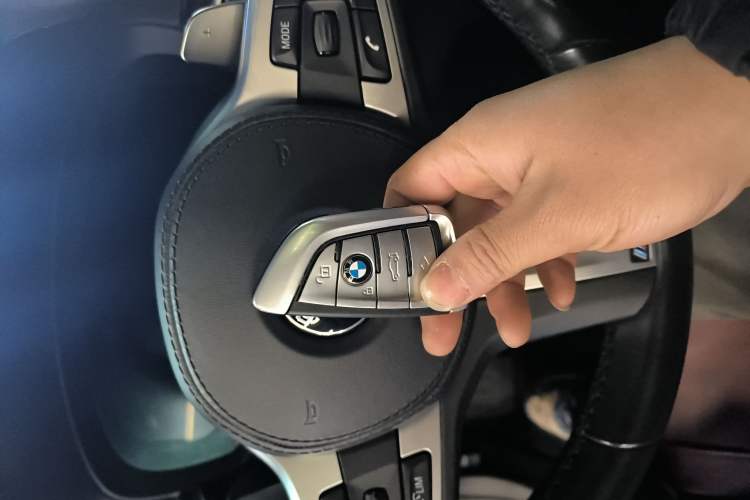 Used BMW 5 Series 2019 530Li Luxury Edition M Sport Package