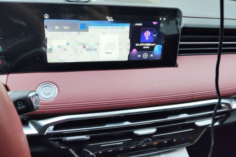 Used JETOUR X70 PLUS 2023 1.5T DCT Brave PLUS 5-Seater
