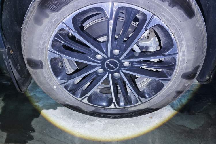 Used Roewe iMAX8 2021 400TGI Supreme Series Ultimate Edition
