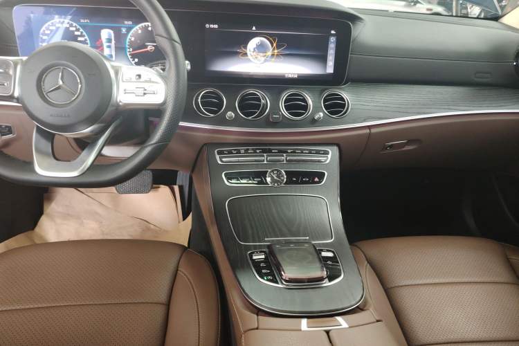 Used Mercedes-Benz E-Class 2020 E 300 L Sporty and Stylish Model