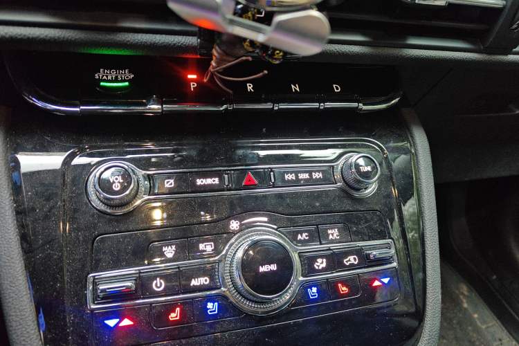 Used Lincoln Corsair 2022 2.0T Two-Wheel Drive Luxury Edition