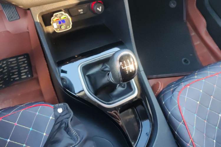 Used Baojun 730 2021 1.5L Manual Fashion Version 7 Seats
