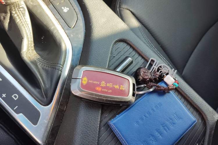 Used Kia K5 2015 2.0L Automatic LUX
