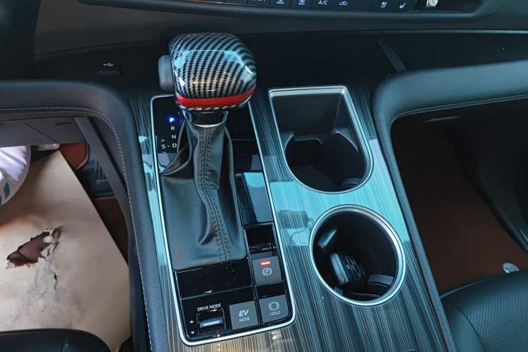 Used Toyota Sienna 2021 2.5L Hybrid Premium Edition
