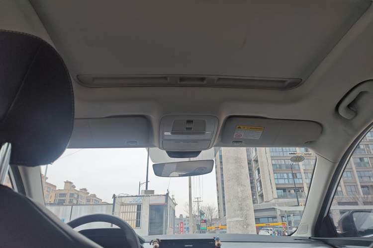 Used Roewe i5 2021 Revised Version 1.5L CVT Diamond Edition