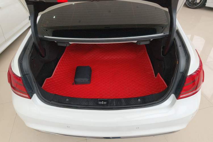 Used Mercedes-Benz E-Class 2014 E 200 Coupe
