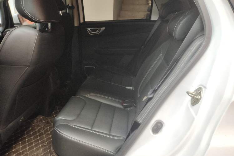 Used Geely Auto Vision X3 2017 1.5L Manual Elite Model
