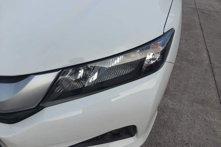 Used Honda City 2017 1.5L manual Comfort version