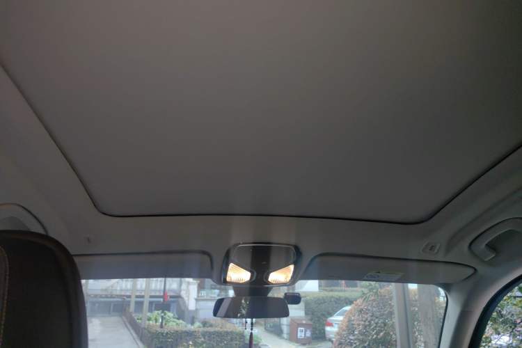 Used BMW X7 2019 xDrive40i Luxury Package with Leading Features
