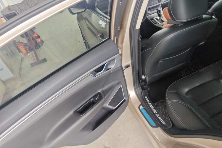 Used Geely Auto Emgrand GL 2018 1.4T DCT Elite Smart Connectivity Version
