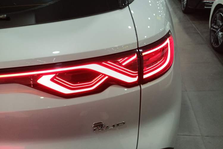 Used BYD Yuan UP 2024 401KM Leading Edition