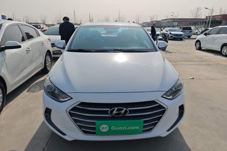 Used Hyundai Elantra 2016 1.4T Dual-Clutch Xuan Dong · Dynamic Version