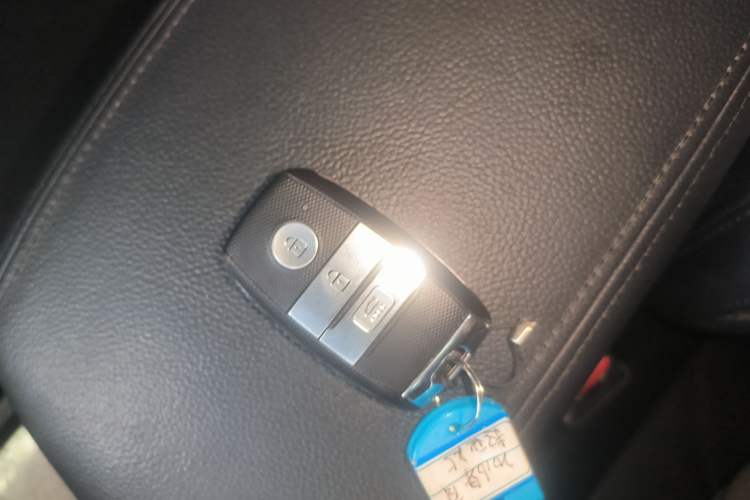 Used Kia K5 2016 1.6T Automatic LUX