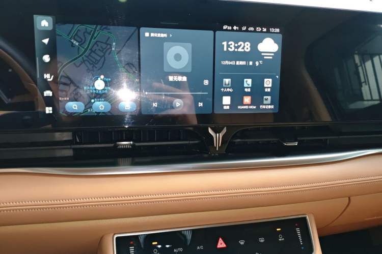 Used VOYAH Dream 2024 PHEV Ultra-Long Range Flagship Edition