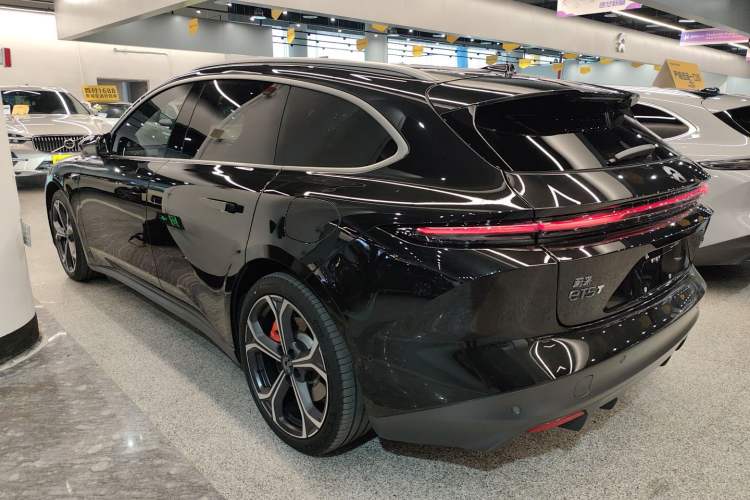 Used Nio ET5T 2023 75 kWh Touring