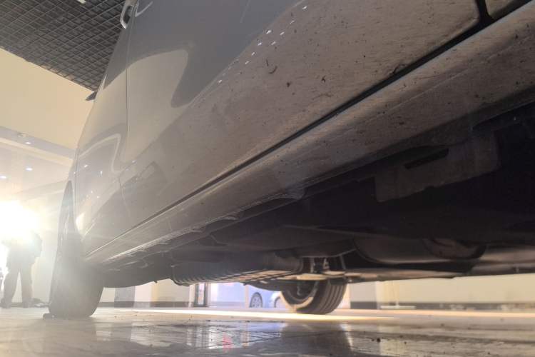 Used Buick GL8 2021 ES Landtrek 653T Luxury Model
