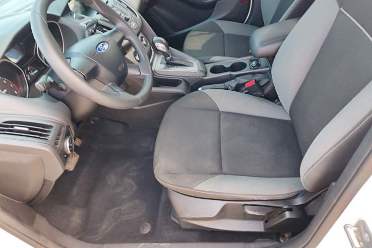 Used Ford Focus 2012 Hatchback 1.6L Automatic Comfort Model
