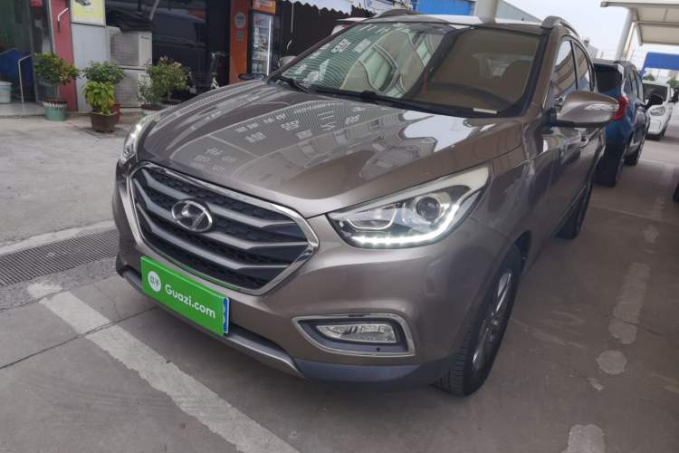 Used Hyundai ix35 2015 2.0L Automatic 2WD Smart Type China IV
