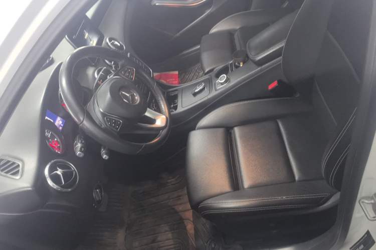 Used Mercedes-Benz GLA 2016 GLA 200 Fashion Model