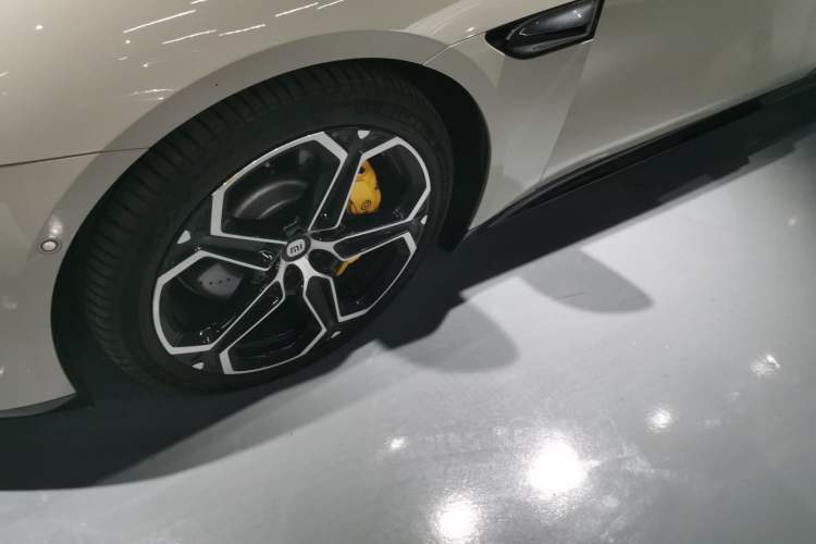 Used  SU7 2024 Four-Wheel Drive Ultra-Long Range Advanced Intelligent Driving Max Edition
