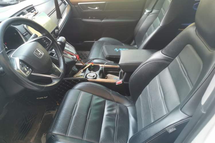 Used Honda CR-V 2017 240TURBO CVT Front-Wheel Drive Fashion Edition