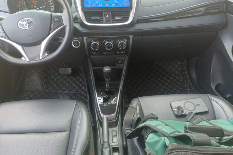 TDK.VehicleDetails.img