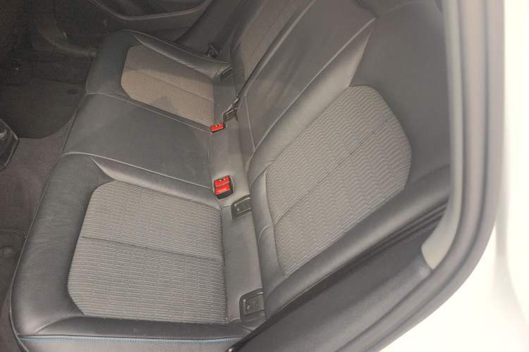 Used Audi A3 2020 Limousine 35 TFSI Fashion Edition China VI Emission Standard