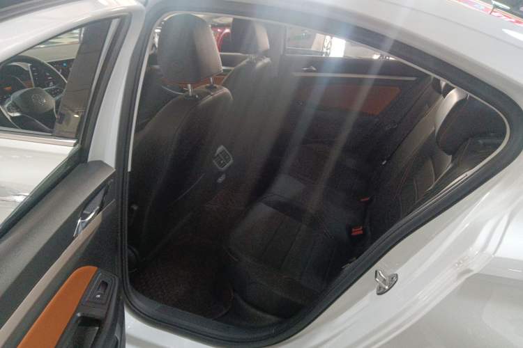 Used Volkswagen Bora 2023 200TSI DSG Enjoyment Edition
