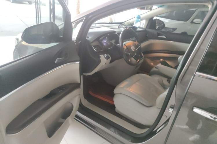 Used Buick GL8 2020 Land Business Class 652T Luxury Model