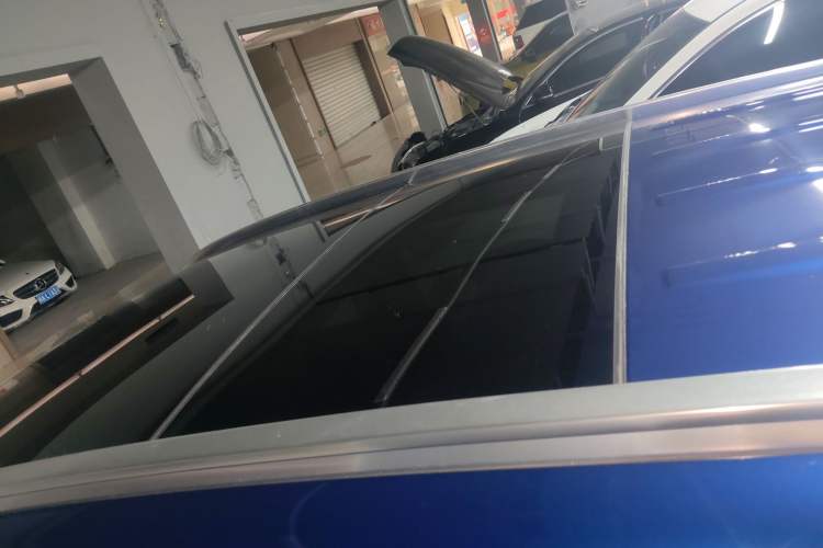 Used Mercedes-Benz GLC 2019 GLC 260 L 4MATIC Dynamic Model