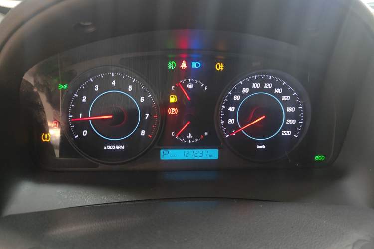 Used Chevrolet Captiva 2014 2.4L 4x4 Flagship Edition 7 Seats