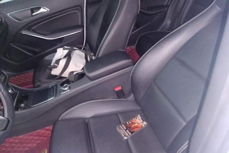 Used Mercedes-Benz GLA 2017 GLA 200 Fashion Model
