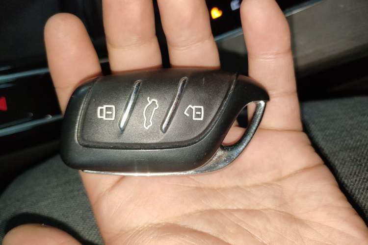 Used Roewe i5 2023 1.5L CVT Luxury Edition
