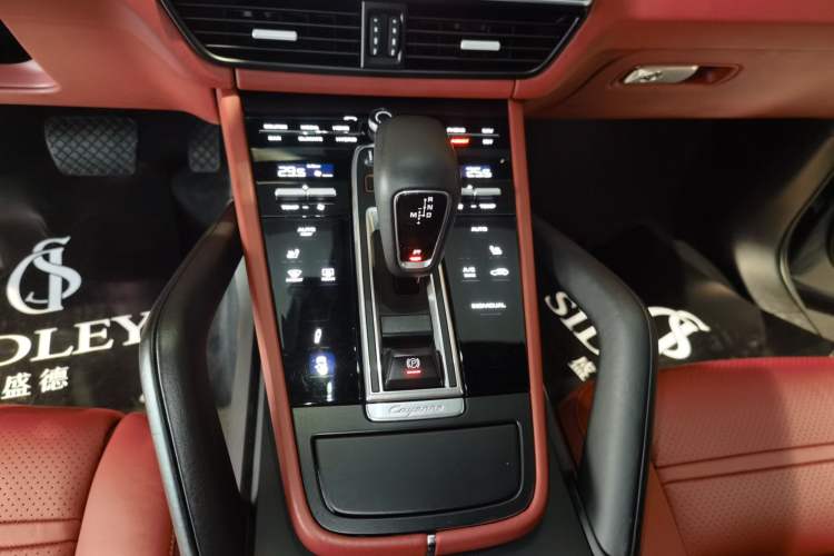 Used Porsche Cayenne 2019 Cayenne E-Hybrid 2.0T
