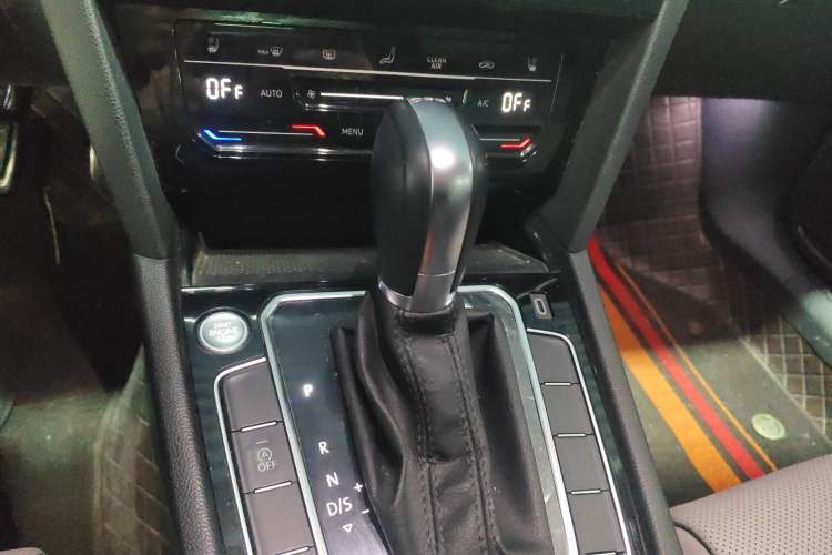 Used Volkswagen Magotan 2023 2 Million Units Commemorative Edition 330TSI DSG Luxury Version