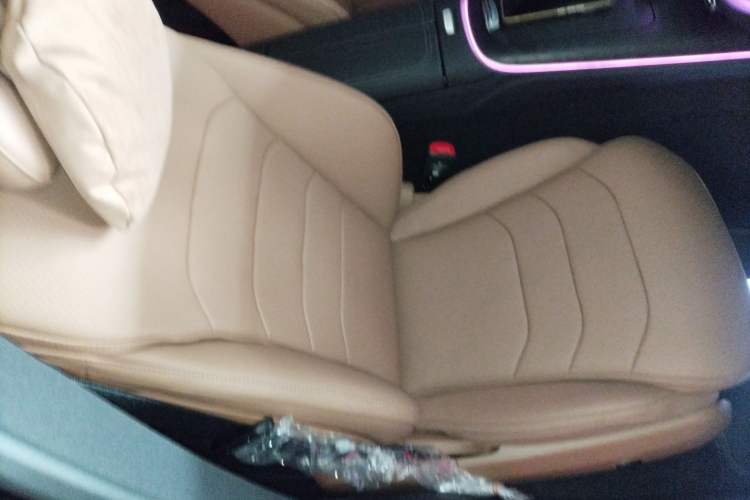 Used Mercedes-Benz E-Class New Energy 2024 E 350 e L Plug-in Hybrid Sports Sedan
