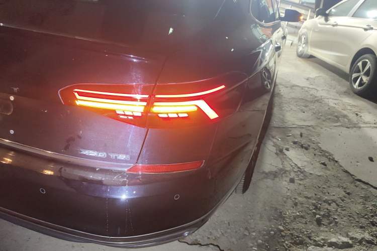 Used Volkswagen Passat 2019 380TSI Prestige Edition China VI Standard
