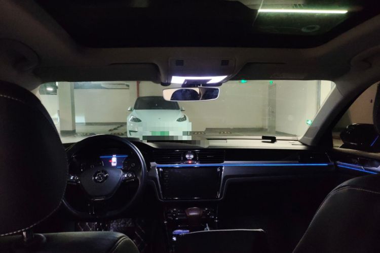 Used Volkswagen Phideon 2019 380TSI Two-Wheel Drive Business Edition China VI Standard
