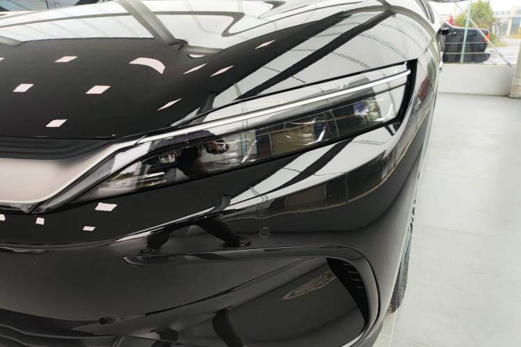 Used BYD Han 2025 EV with 701 km of Laser Radar-Enabled Intelligent Driving
