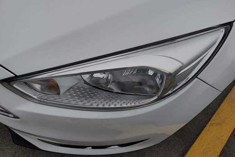 Used Ford Focus 2017 Sedan 1.6L Automatic Fashion Edition Smart Drive Version