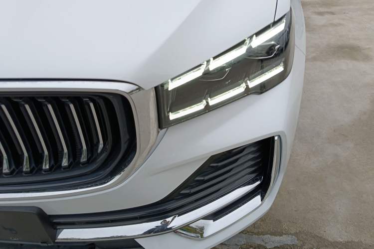 Used Geely Auto Monjaro L 2024 2.0TD High-Power Automatic Two-Wheel Drive Skyline Edition
