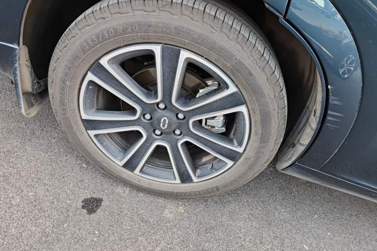 Used Hima AITO M7 2024 1.5T Intelligent Drive Rear-Drive Ultra Version 5 Seats
