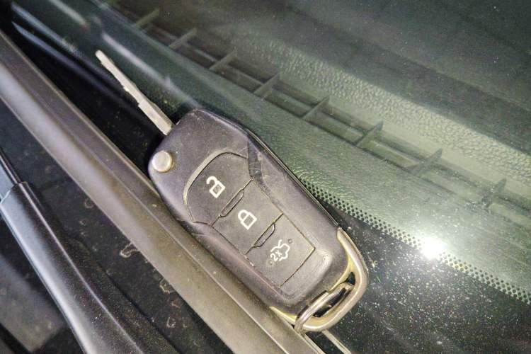 Used Ford Escort 2015 1.5L Automatic Fashion Model