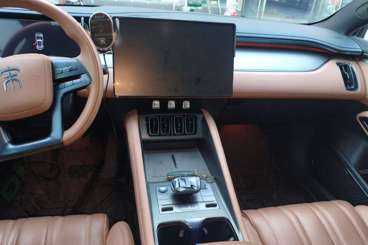 Used BYD Song L EV 2024 662 km Excellence Version
