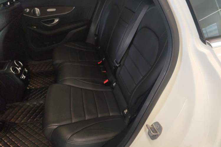 Used Mercedes-Benz GLC 2020 Facelift GLC 300 L 4MATIC Dynamic Edition