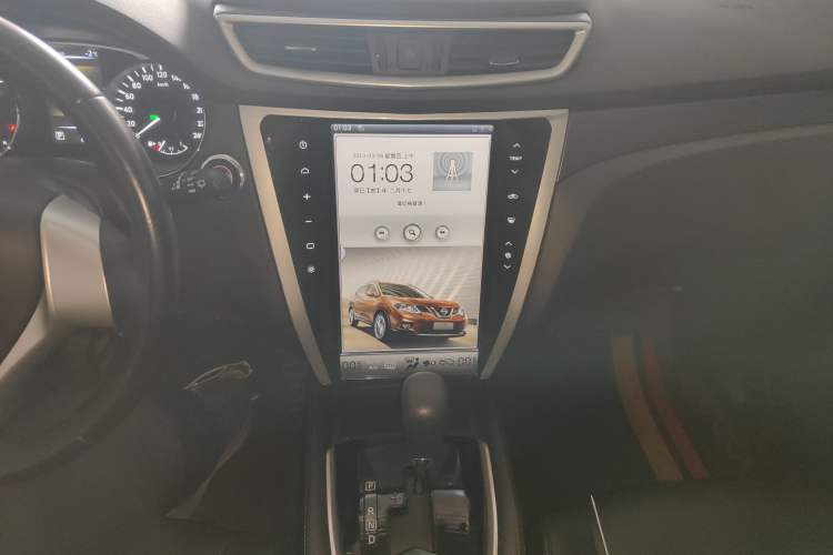 Used Nissan X-Trail 2015 2.0L CVT Comfort MAX Edition 2WD
