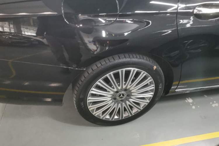 Used Mercedes-Benz E-Class 2021 E 300 L Luxury Model
